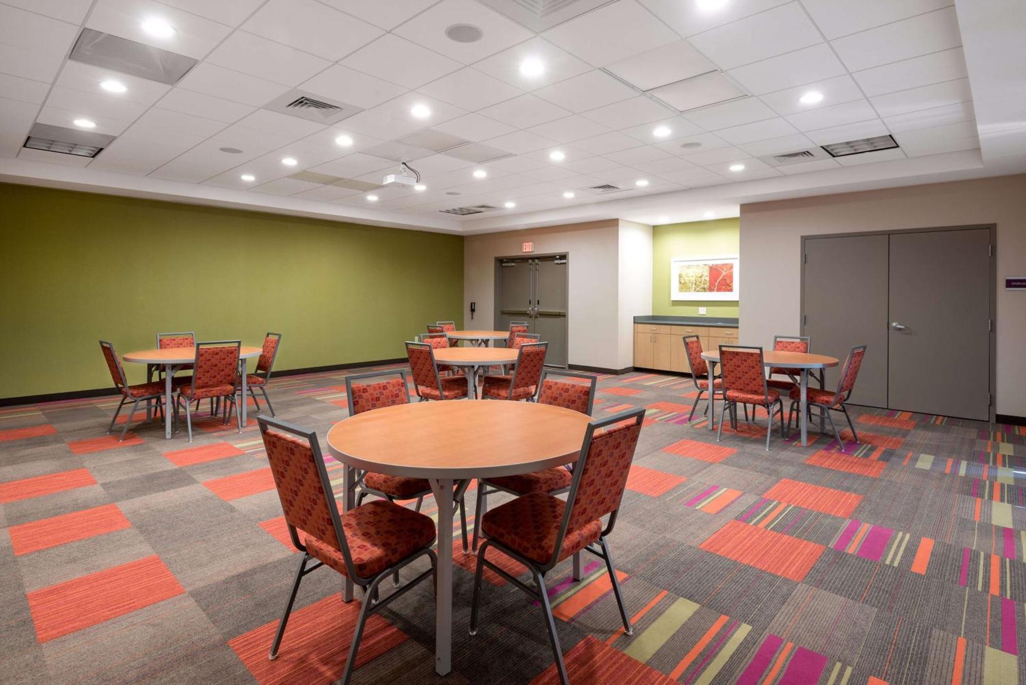 Home2 Suites By Hilton Charlotte University Research Park Esterno foto